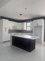 838 ALETHA Aletha Ave - Photo 3
