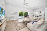 445 Heathwood Dr - Photo 3