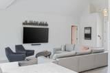 1282 Venetian Way - Photo 10