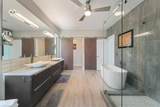1282 Venetian Way - Photo 25
