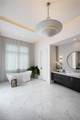 3022 Ravenna Ave - Photo 16