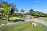 810 Scott Dr - Photo 2