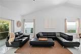 3141 Carriage Cir - Photo 6