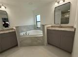 5018 Lee St - Photo 15