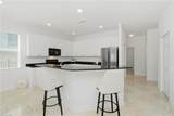 1945 Isla De Palma Cir - Photo 17