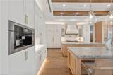 570 Harbour Dr - Photo 14
