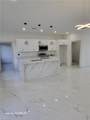 718 Robert Ave - Photo 4