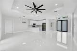 1137 Rahway St - Photo 3