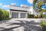 790 6th Ave - Photo 3