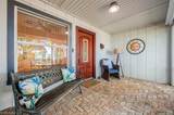 1154 Vernon Pl - Photo 3