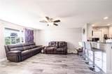 1701 Framingham Ct - Photo 3