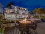 390 Oak Ave - Photo 44