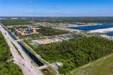 9700 Moonflower Ln - Photo 46