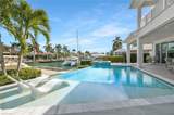 689 Pelican Ct - Photo 30