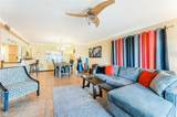 200 Palm Dr - Photo 5