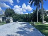 1008 Diamond Lake Cir - Photo 1
