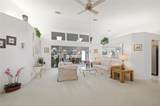 217 Marseille Dr - Photo 3