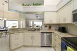 333 Wentworth Ct - Photo 10