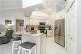 333 Wentworth Ct - Photo 11