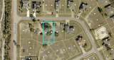 808 43rd Ln - Photo 2
