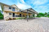 1100 9th St - Photo 2