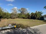 228 Singleton Ave - Photo 7