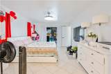 2908 9th Ter - Photo 36