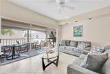 1044 Woodshire Ln - Photo 7