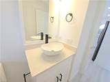 687 Grove Dr - Photo 11