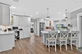 2424 Longboat Dr - Photo 8