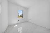 1211 Delores St - Photo 15