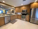 9101 Vanderbilt Dr - Photo 2