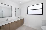 211 25th Ave - Photo 11