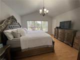884 Hampton Cir - Photo 13