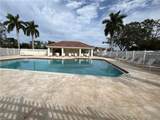 884 Hampton Cir - Photo 22