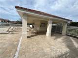 884 Hampton Cir - Photo 25