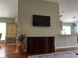 1405 Tiffany Ln - Photo 25