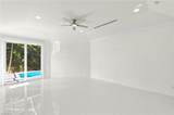 741 Holly Ct - Photo 18