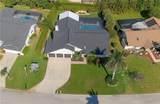 2307 Queens Way - Photo 37