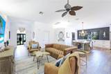 999 East Valley Dr - Photo 7