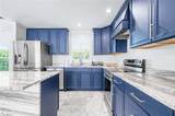112 Capri Blvd - Photo 11
