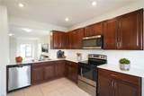 211 20th St - Photo 4