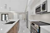 1716 Leroy Ave - Photo 19