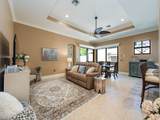 8000 Cordoba Pl - Photo 3