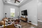 709 15th St - Photo 18