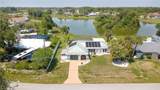 2401 Lakeview Dr - Photo 2