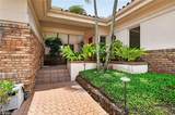 16031 Forest Oaks Dr - Photo 3