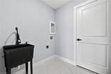702 Carbon St - Photo 18