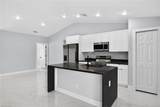 702 Carbon St - Photo 7