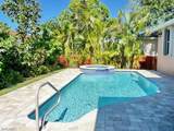 264 Castaways St - Photo 15